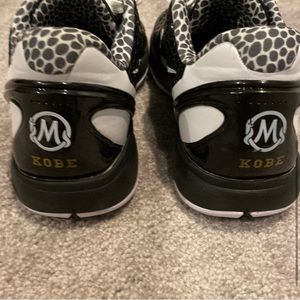 Kobe mambacita R E P S